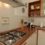 Vakantiehuis Vacation With Private Pool, Floridia